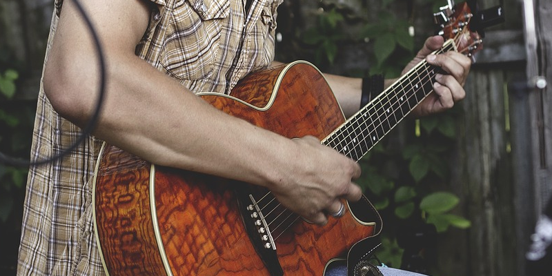 7 cách chơi Guitar Acoustic không phải ai cũng biết